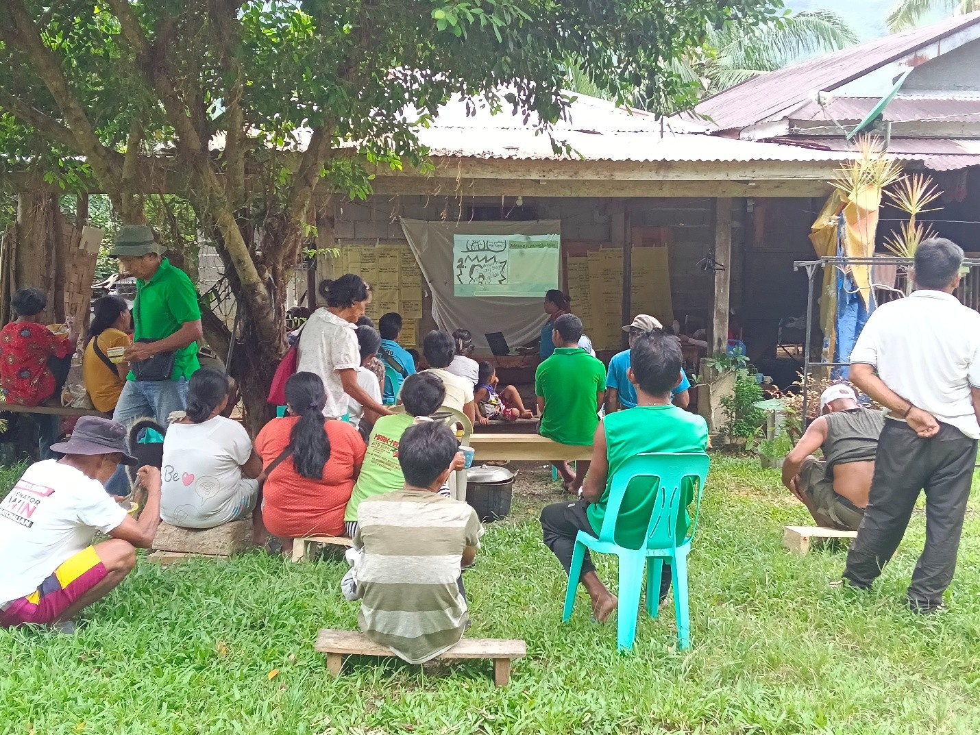 Participants discuss reconstructive evacuation, drawing on a community experience of moving away from an area at risk of landslides.